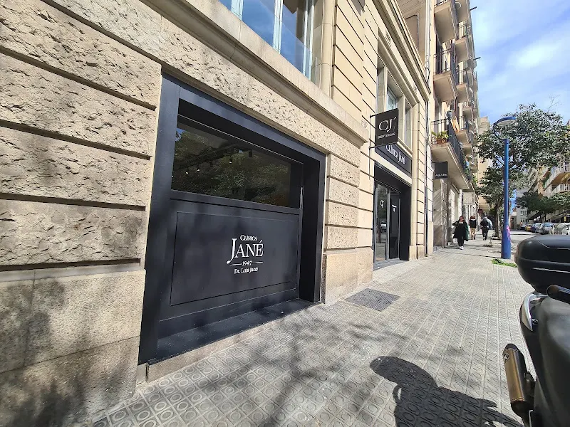 Clínica Jané. 1947 - Clínica dental en Barcelona - foto 3