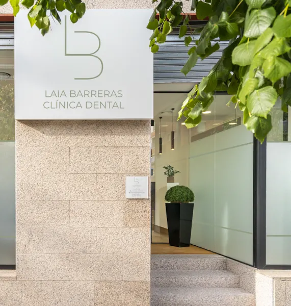 Clínicas Doctores Barreras - Clínica dental en Martorell - foto 2