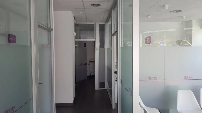 Clínica DentLux Prat