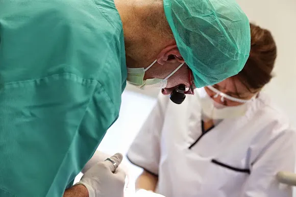 Grup Dr. Bladé. Clínica dental en Barcelona - Dentista en Barcelona