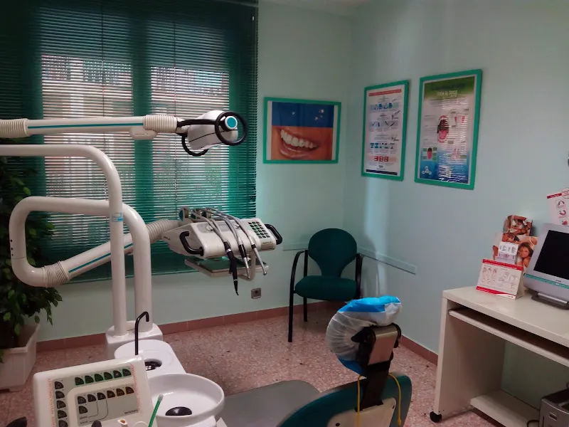 Clínica Dental Dr T.Cano - Esplugues de Llobregat