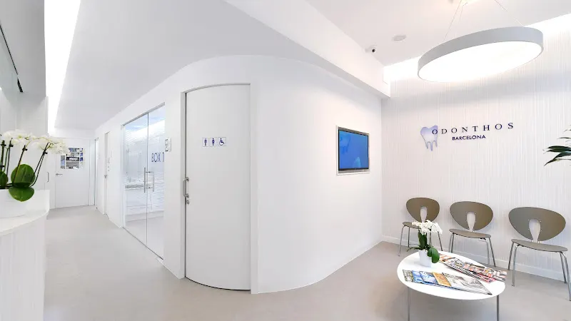 Clínica Dental Odonthos