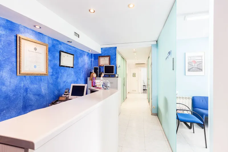 CLINICA DENTAL RODOLFO MEDINA