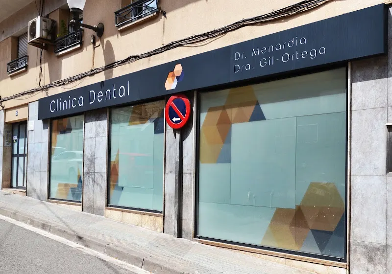 Clínica Dental Menardia | Gil-Ortega