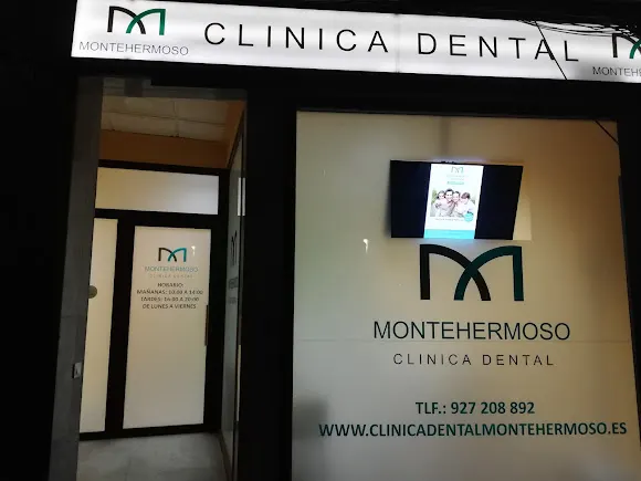 Clínica Dental Montehermoso - Plasencia