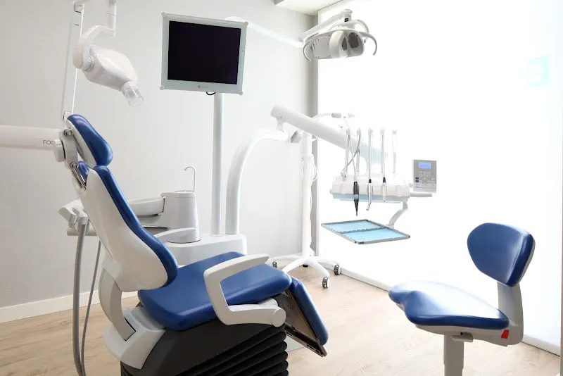 Clínica Dental Milenium Guzmán El Bueno - Sanitas - Clínica dental en Madrid