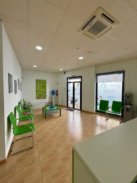 Global Dental & Esthetic ( Dentarcos)