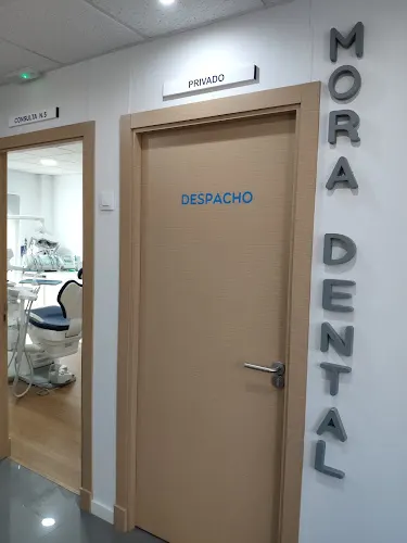Clínica Mora Dental Rota