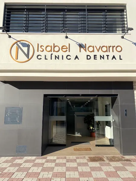 Isabel Navarro Clínica Dental - La Linea de la Concepcion