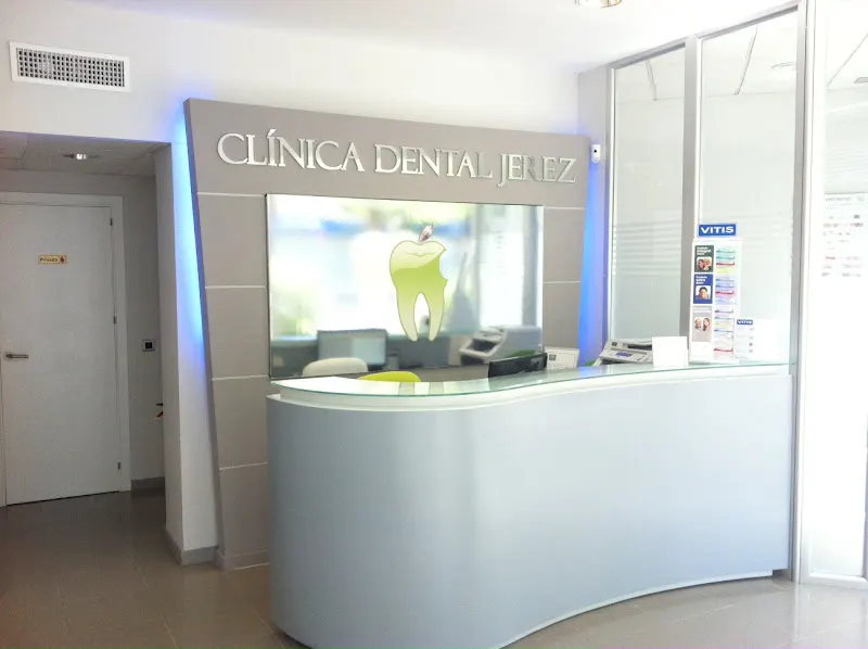 CLINICA DENTAL JEREZ - Jerez de la Frontera