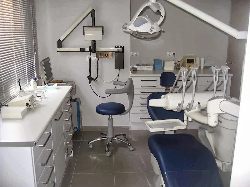 Clínica Dental Eladio Ruiz Dou - Los Corrales de Buelna