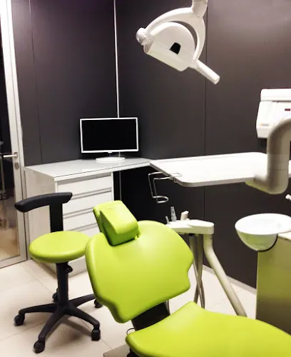 Clínica Dental Ocón Quintial - Implantes dentales Santander - Neurofisiologia - Santander