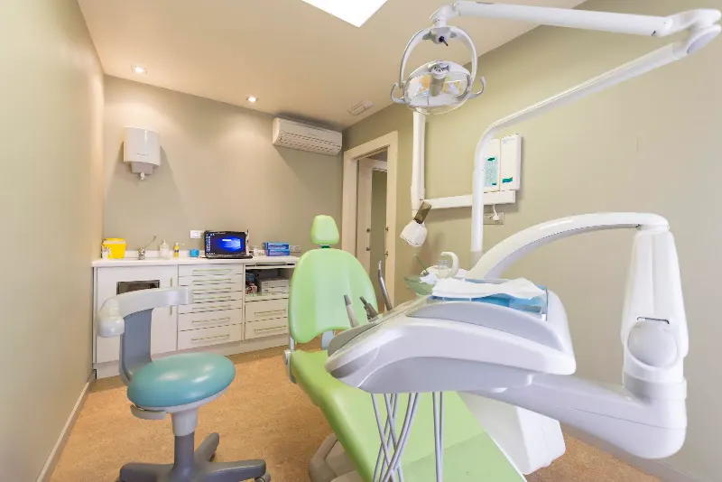 Clínica Dental Inés Royo - Dentista en Castellón