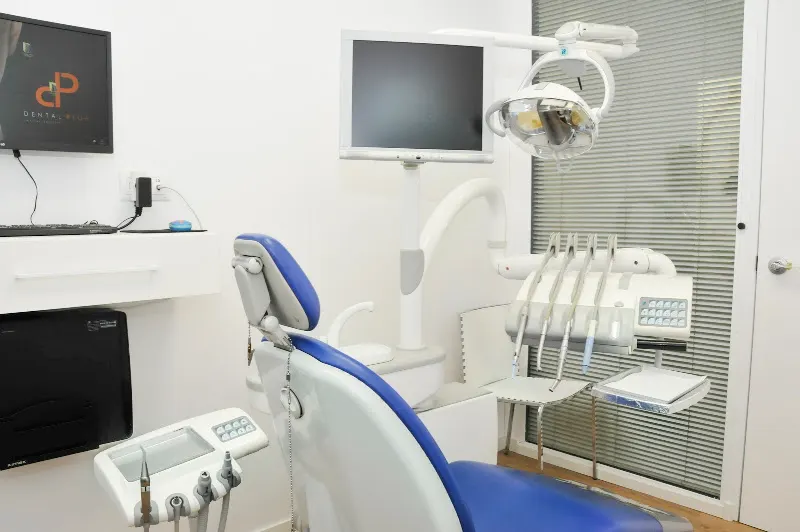 Dental Plus Centros Dentales Castelló - C/Pelayo