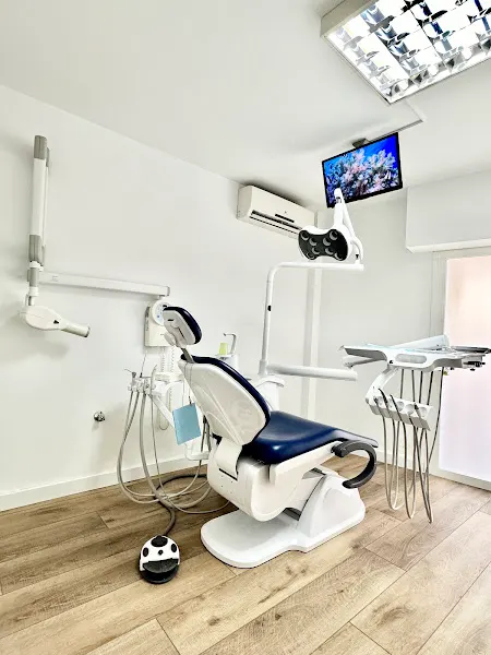 Clínica Betoret - Dentista en Oropesa del Mar - foto 2