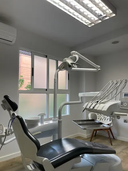 Rosana Sanchís Cañamàs - Clínica dental en Vila-real - foto 2