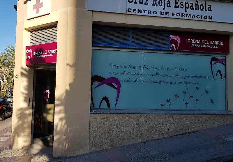 Clínica Dental Dra. Lorena del Barrio - Dentista en Ceuta - foto 2