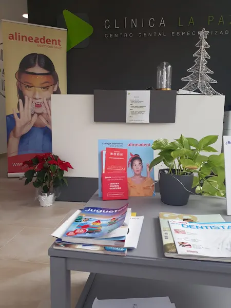 Dental La Paz - Clínica Dental en La Carlota - Écija