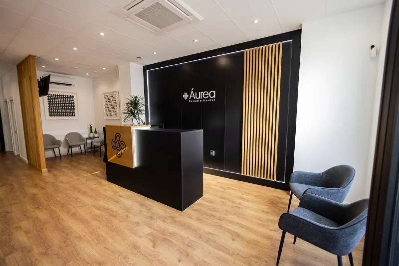 Áurea Estudio Dental - Clínica dental en Lucena - foto 2