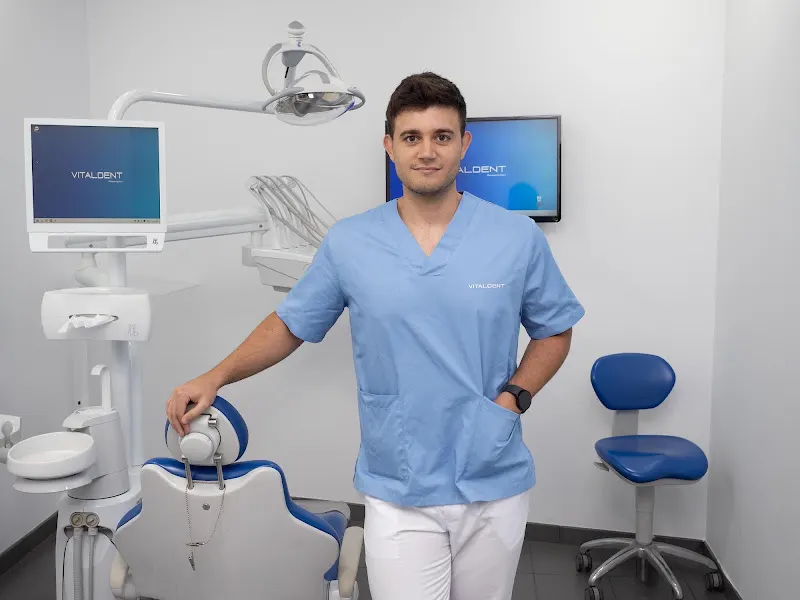 Clínica Dental Vitaldent - Clínica dental en Cuenca - foto 2