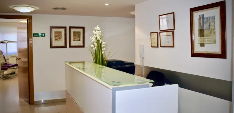Clínica Dental Domaci - Dra. Mar Rodríguez Quecedo