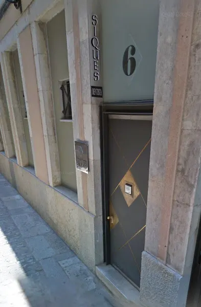 Clínica Dental Siqués - Girona