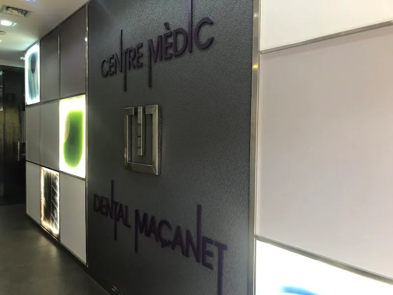 Centre Mèdic i Dental Maçanet - Clínica dental en Blanes - foto 2