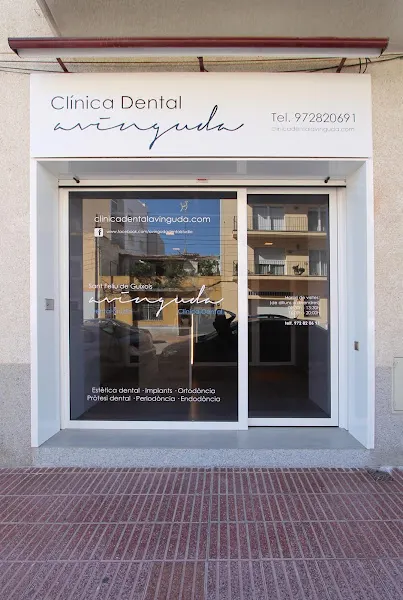 CLÍNICA DENTAL AVINGUDA - Sant Feliu de Guíxols