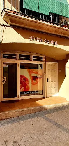 Centre Dental I Estetic Sl
