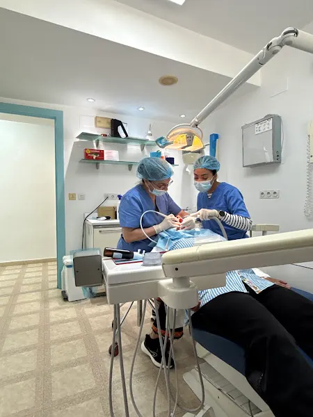Clínica Dental Salt