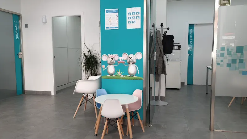 Dental Company La Zubia - Clínica dental en La Zubia