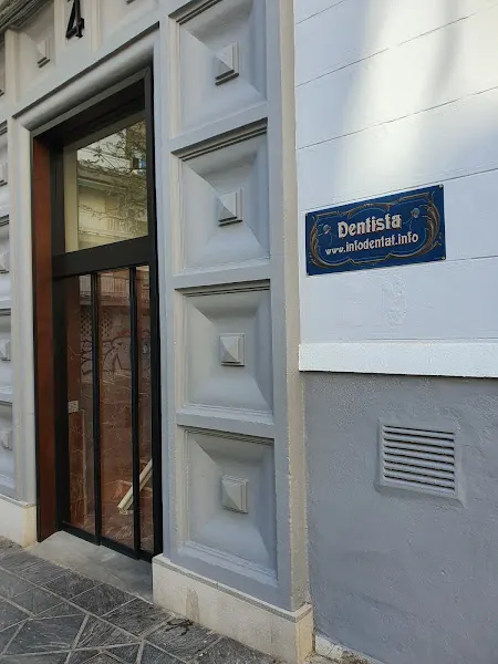 Centro Dental Multiespecialista