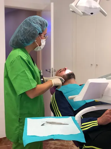 Clínica Dental Doctora Laura - Guadix