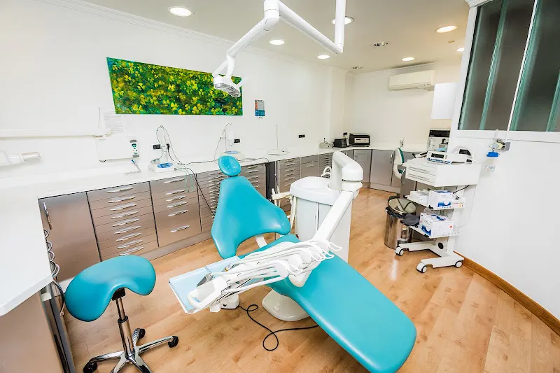 Gnatos Clínica Dental