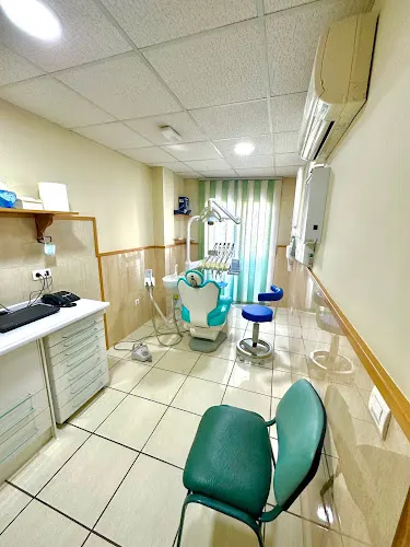 Polisalud Dental - Dentista en Albolote
