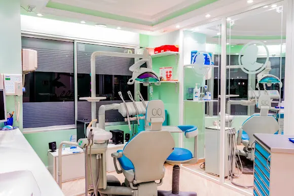 Titanium Clinic Motril
