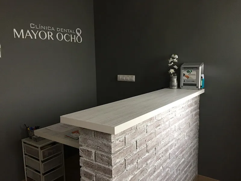 Clinica Dental Mayor 8- Pioz en Guadalajara