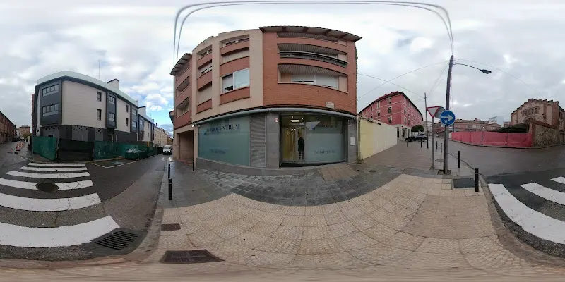 PerioCentrum Guadalajara - Periodoncista de implantes dentales en Guadalajara - foto 2