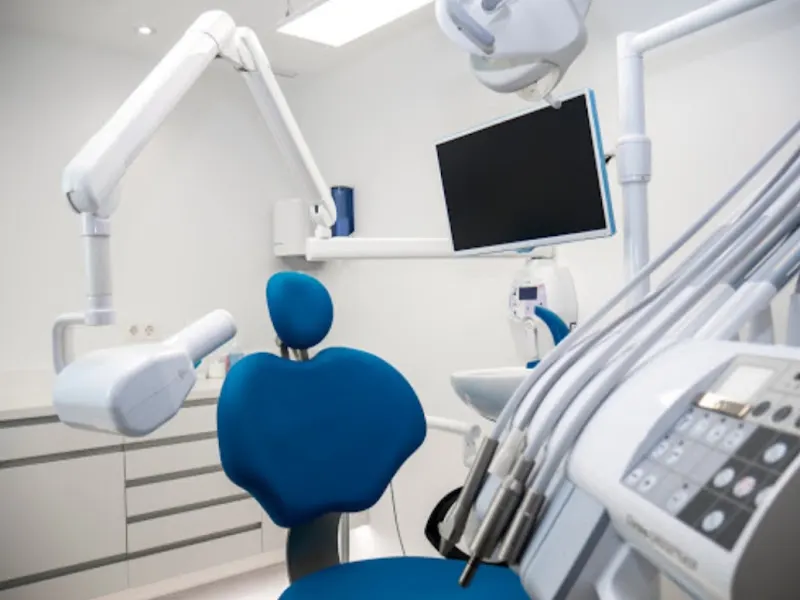 Clínica Dental GOLD DENTAL