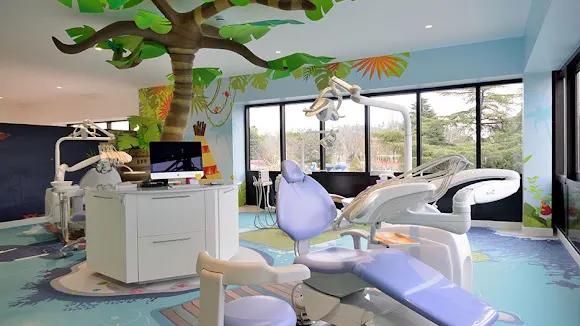 Clínica Dental Infantil Moonz - Alcobendas