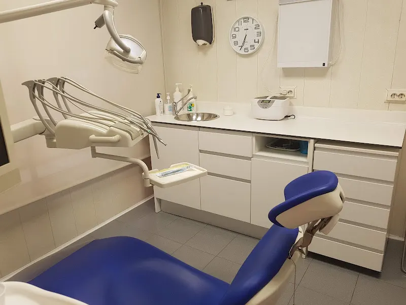 Clínica Dental Boltaña, 19 - Madrid