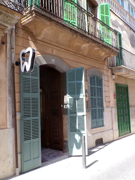 Clínica dental La Dentista Ortodoncia - Sa Pobla
