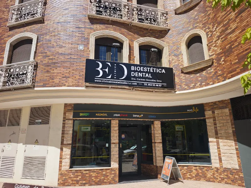 Clínica Dental González Orta en Martos (Jaén) - Clínica dental en Martos - foto 2
