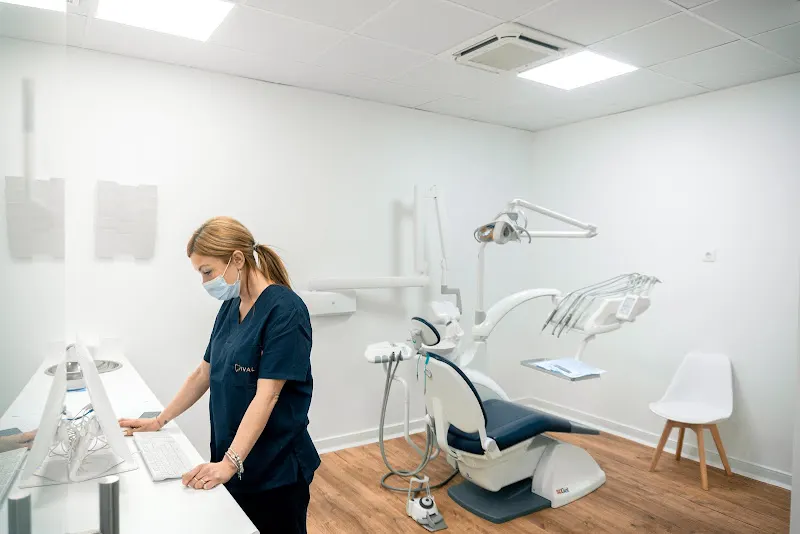 Clínica Dental IVAL
