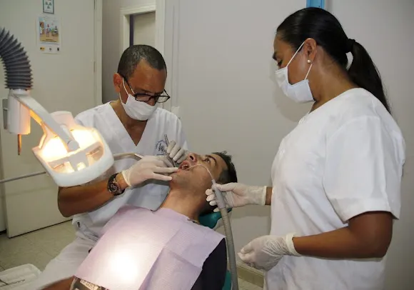 Clinica Dental y Estética Endodent - San Bartolomé