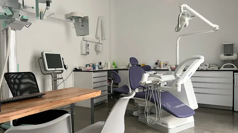 Área dental la catedral | Dra. López-Sastre