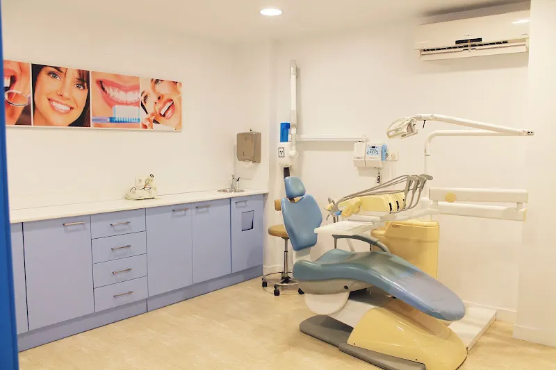 Drs. Pedrol Mairal - Clínica dental Alguaire - Lleida