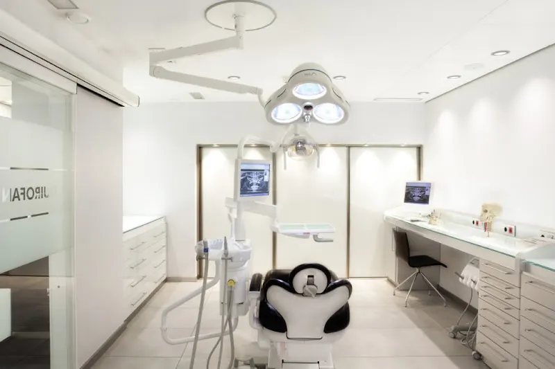 Clinica Dental Lleida | Clinica Chela Implantologia - Lleida