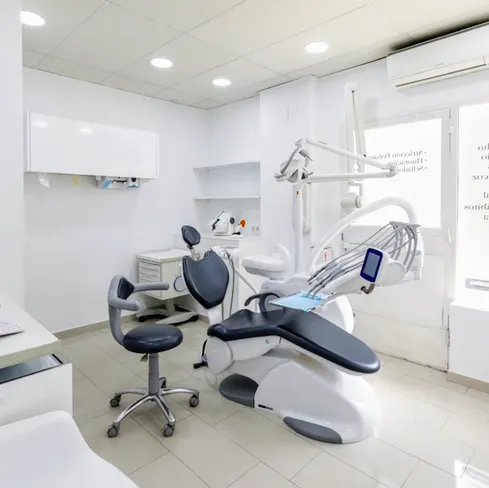 Clínica Dental Torrelaguna Dr. Osborne - Madrid