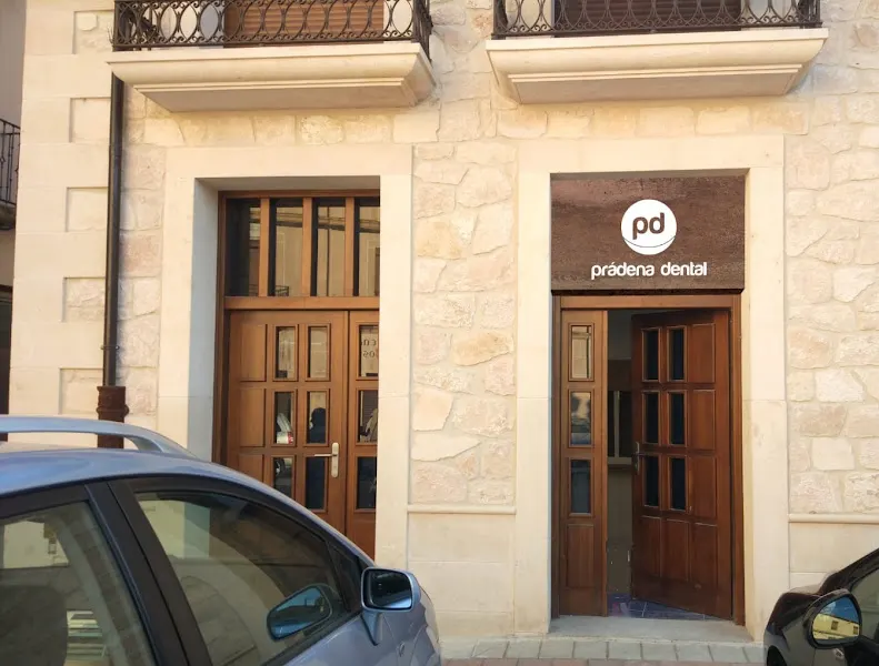 PRADENA DENTAL - Dentista en Segovia - foto 2